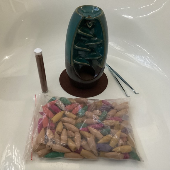 Incense holder by SPACEKEEPER waterfall incense cones and sticks. - Picture 3 of 8